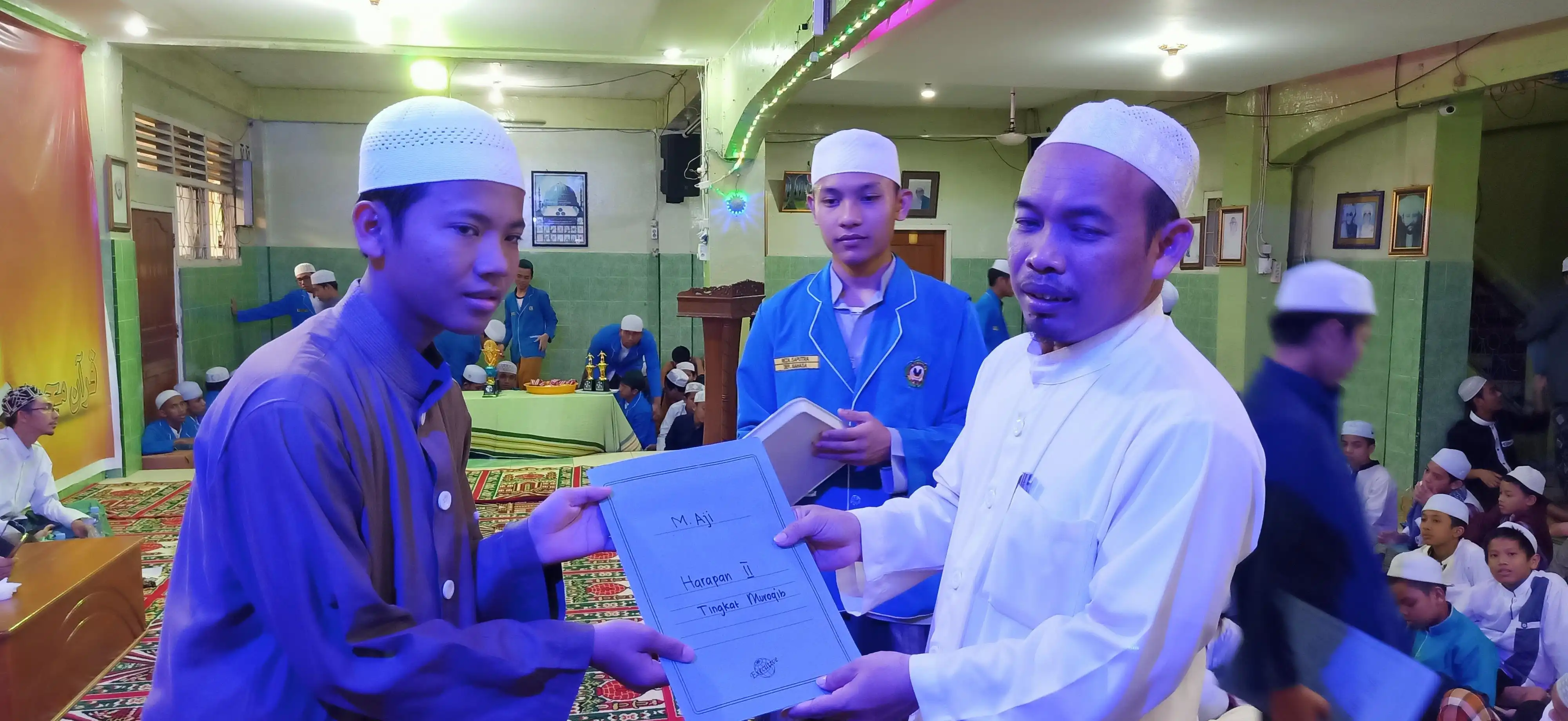 Pembagian Hadiah 135